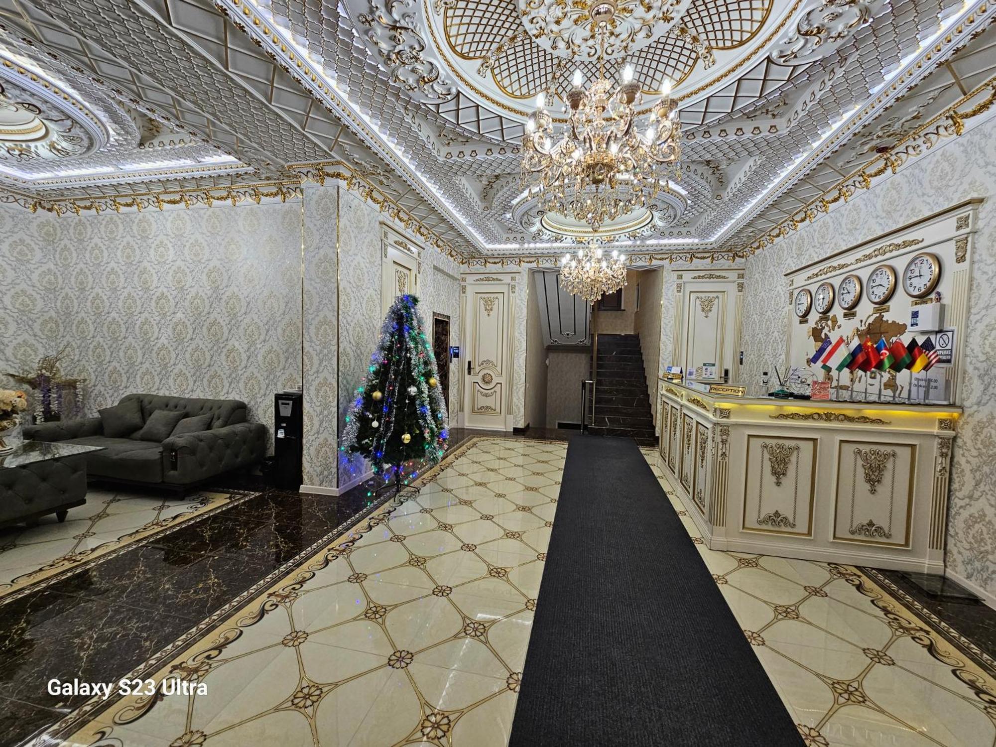 Hotel Sharq Dușanbe Exterior foto