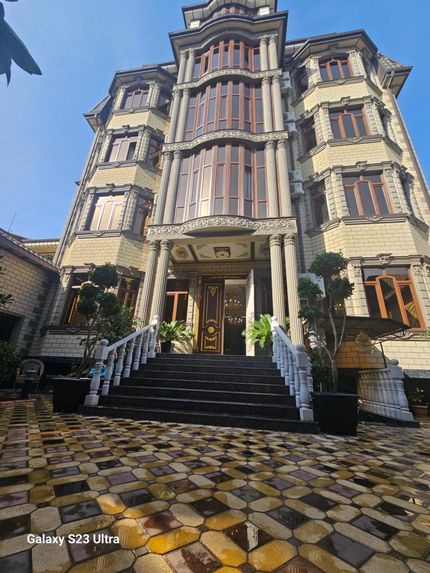 Hotel Sharq Dușanbe Exterior foto