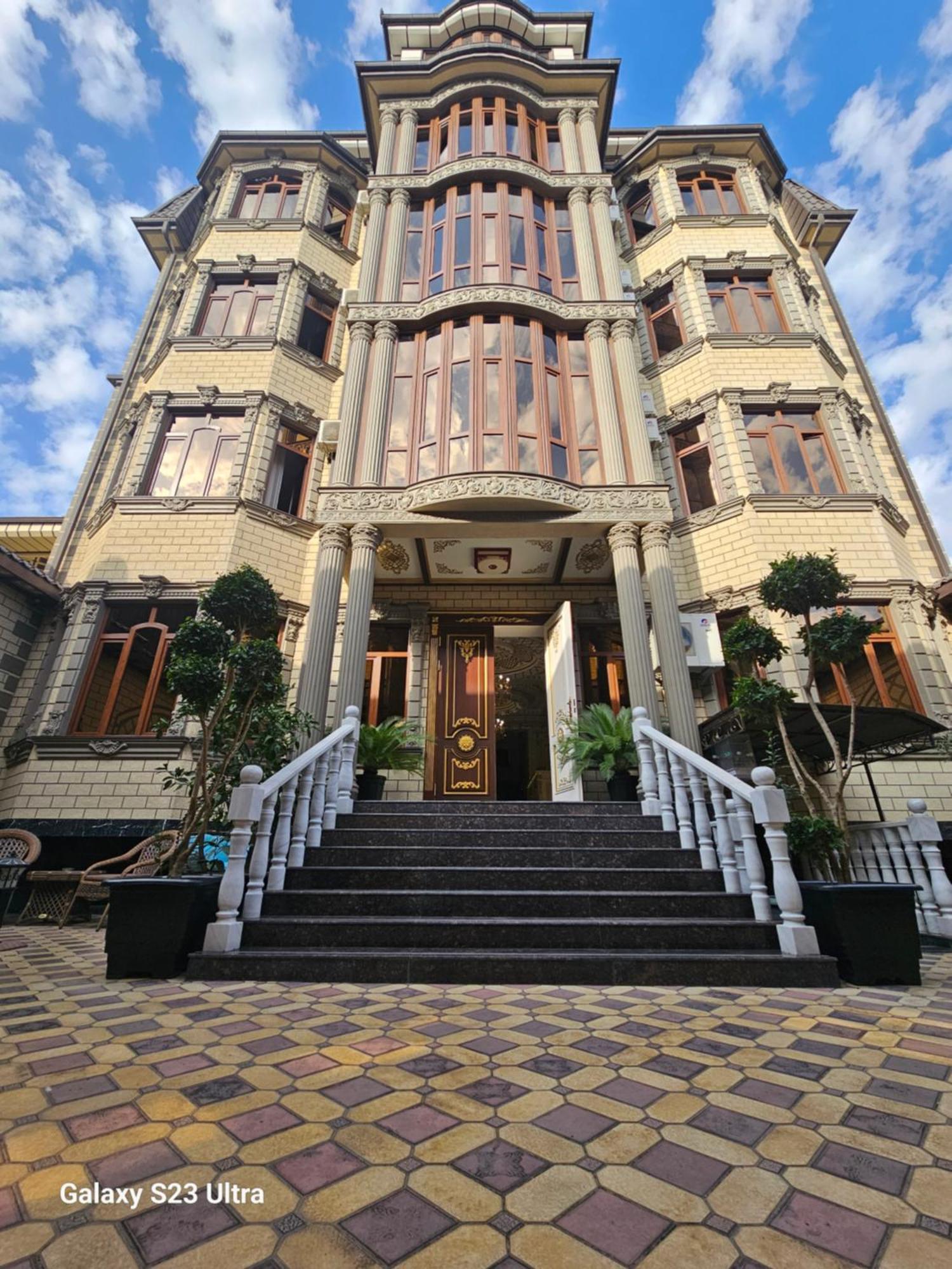 Hotel Sharq Dușanbe Exterior foto